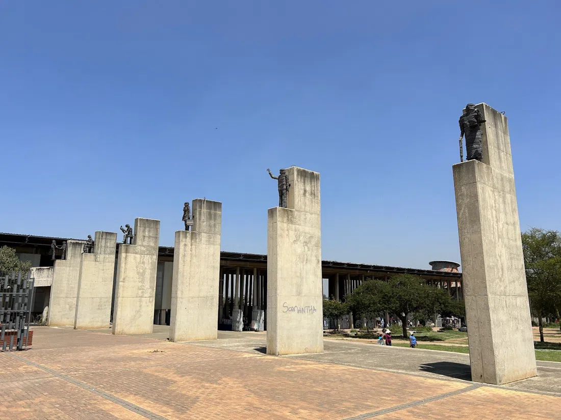 Praça da Dedicação Walter Sisulu (Museu ao Ar Livre de Kliptown), Joanesburgo